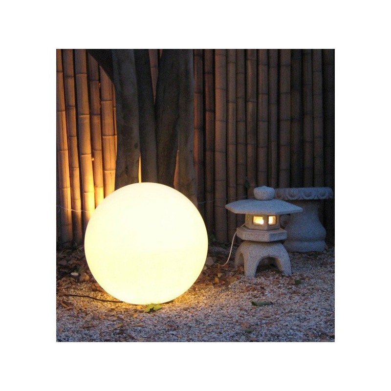 Boule lumineuse blanche Ø 60 cm branché sur secteur