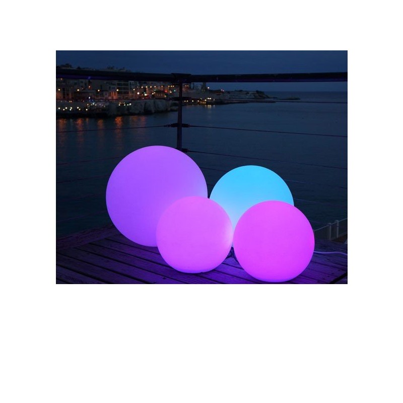 Boule LED lumineuse multicolore Ø 50 cm sur batterie